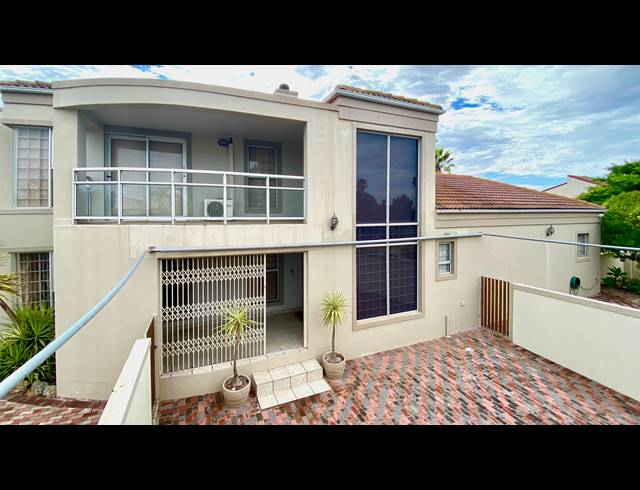 3 BEDROOM HOUSE FOR SALE IN PORT OWEN